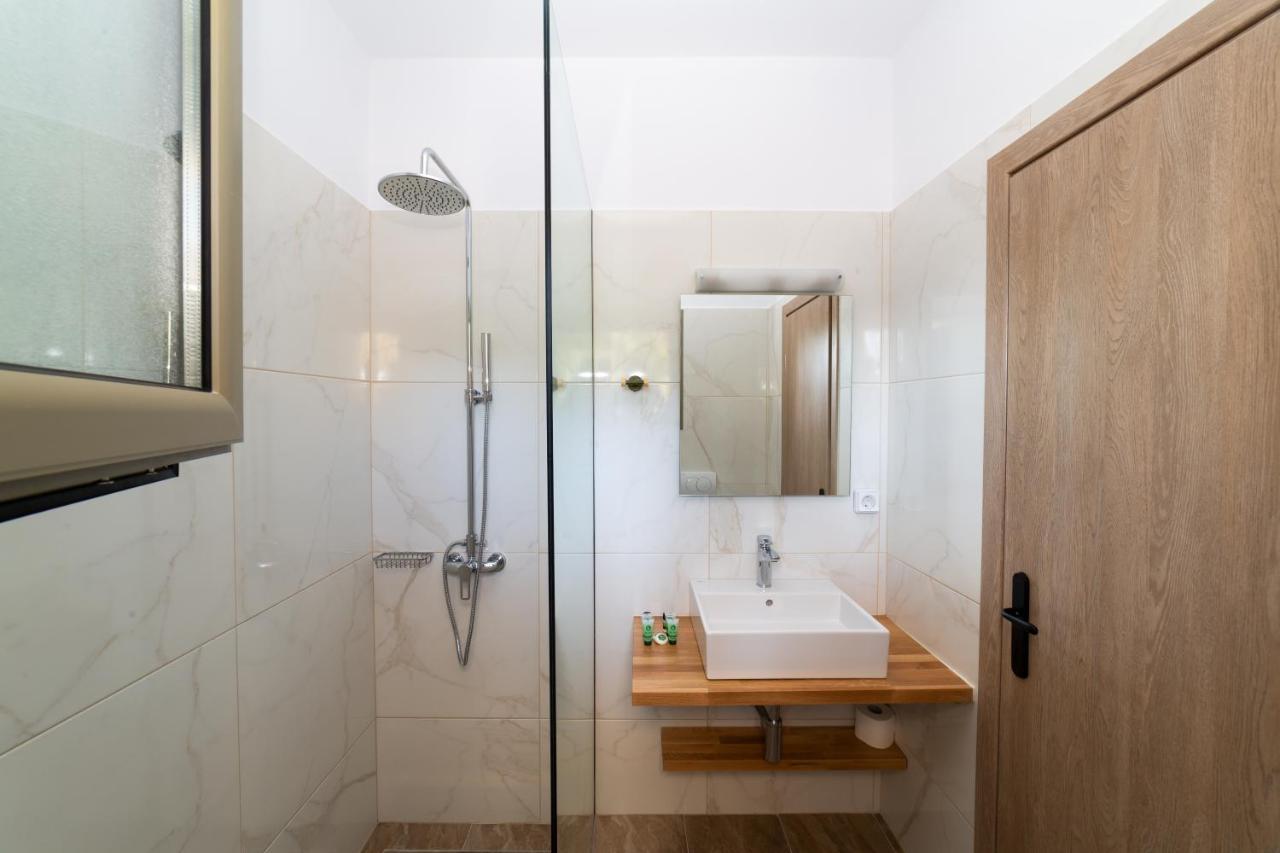 Sky View Suites Kefalonia Vovikes Exterior photo