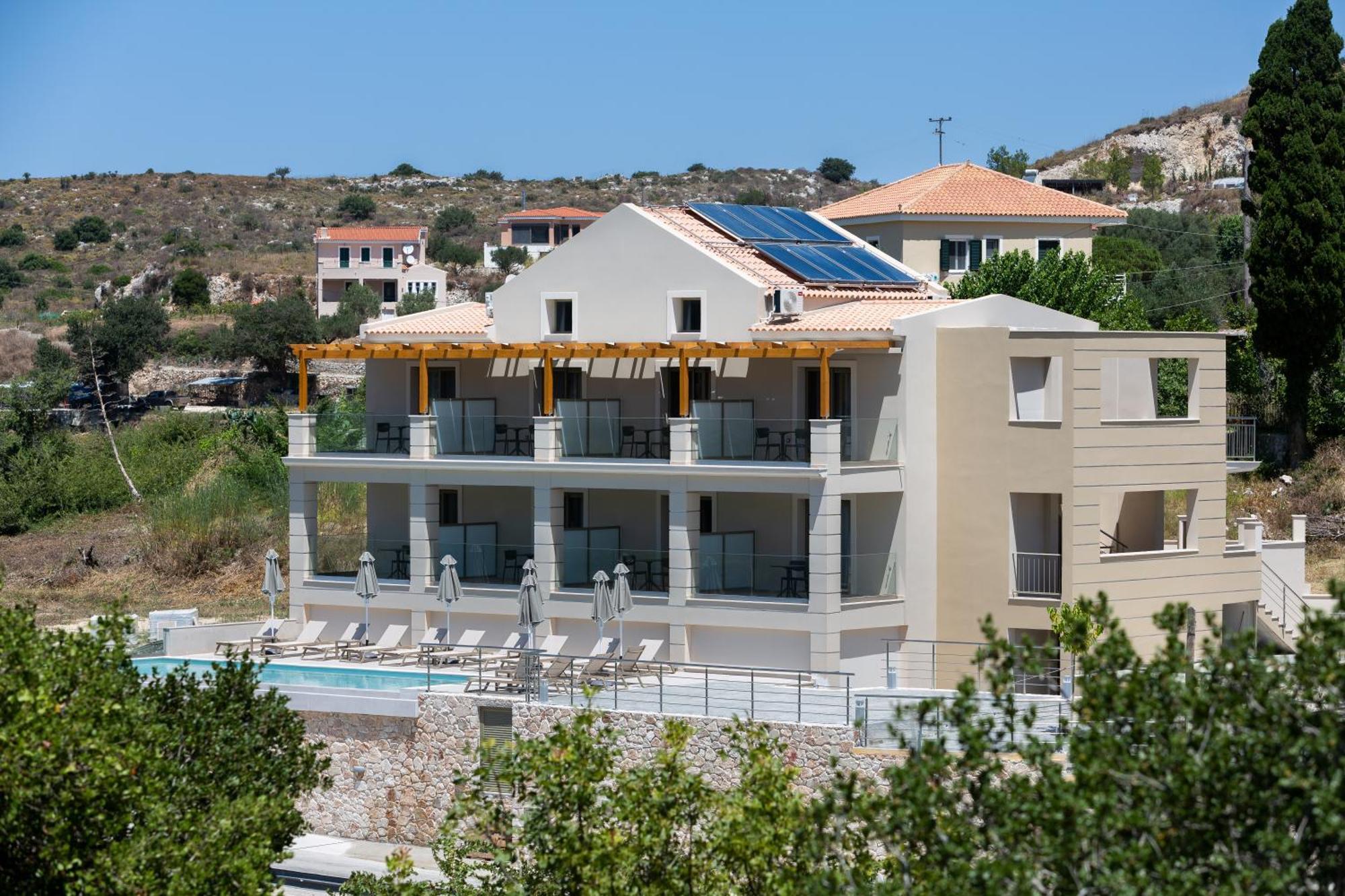 Sky View Suites Kefalonia Vovikes Exterior photo